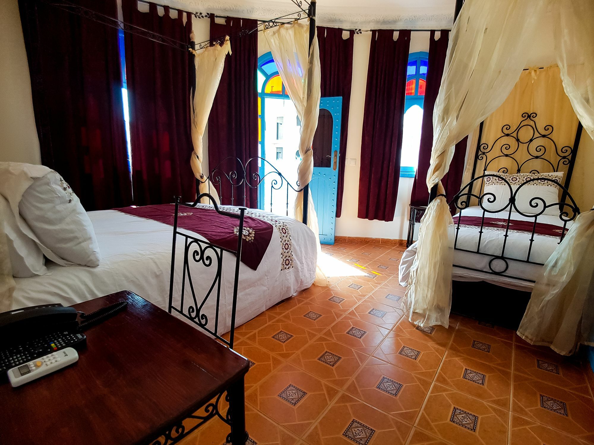 Hotel El Kasbah Souiria As-Sawíra Exteriér fotografie